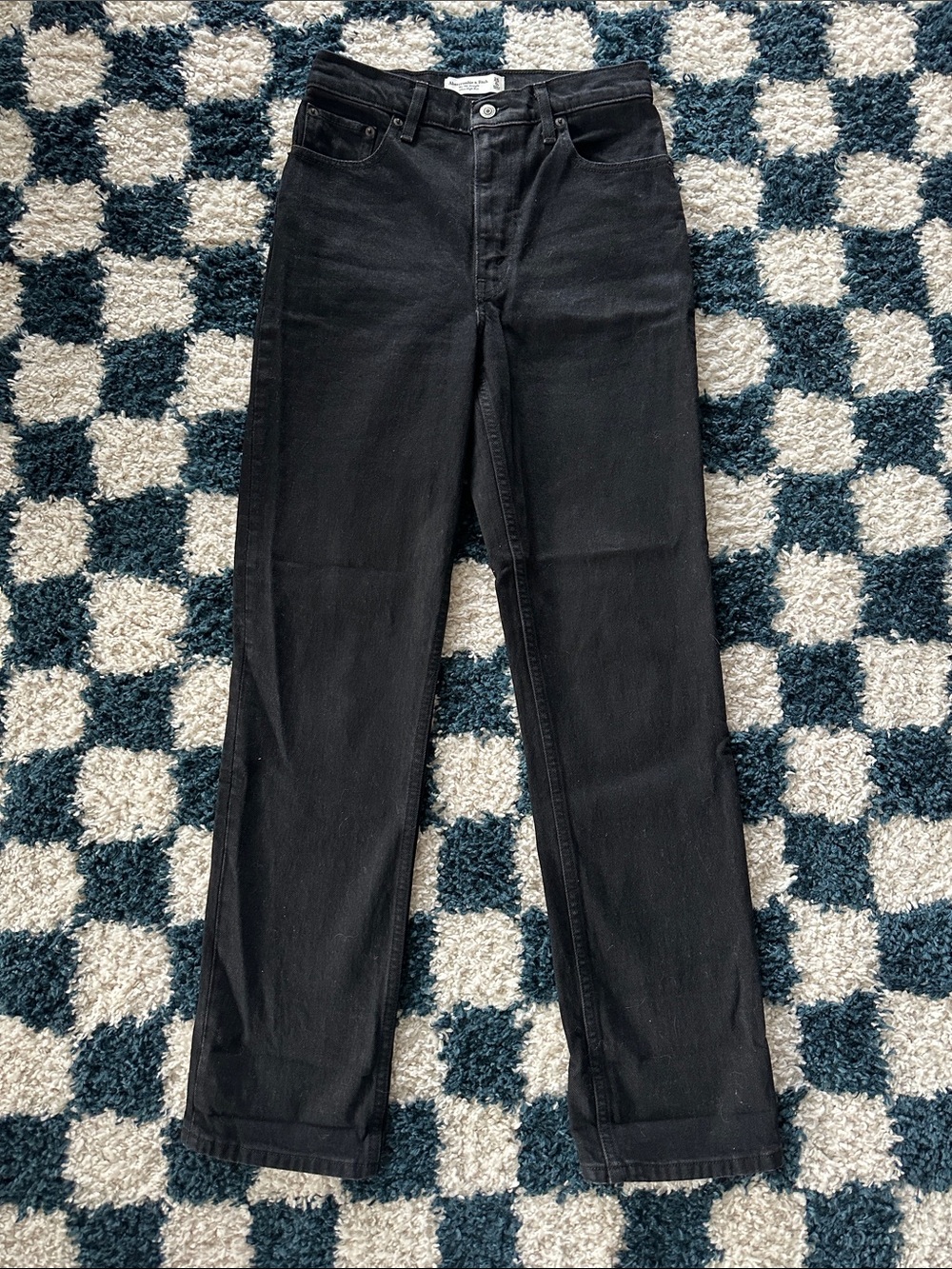 Abercrombie & Fitch Black Ultra High-Rise 90s Straight Jeans